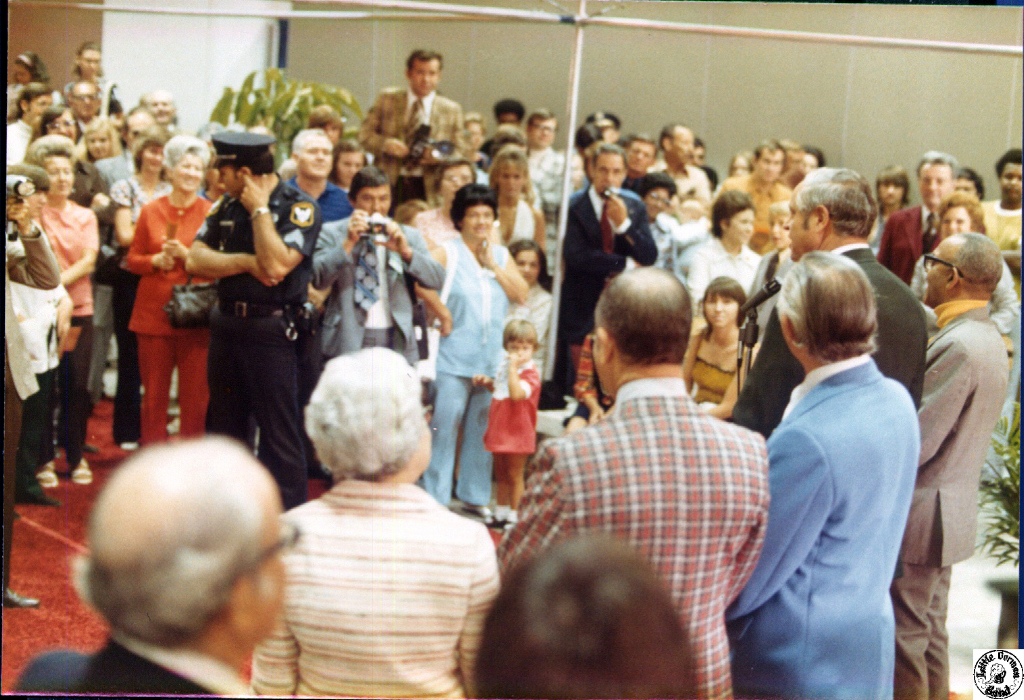 1973 10 12 15 Charlotte Oktoberfest.jpg